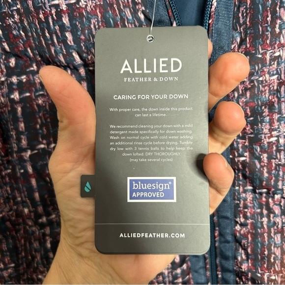 New Lands’ End Womens Down Fill Vest XL Sweater Down Goose Puffer Full Zip BNWT - Picture 4 of 6